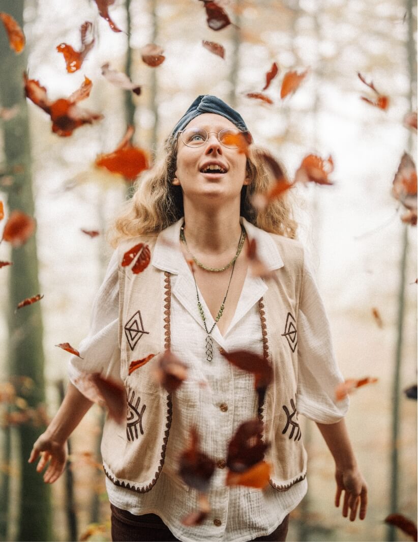 Herbstliches Brand Fotoshooting für Alea Avena Schmuck – Bild 4 | Branding Fotografie Schweiz von Pajurama