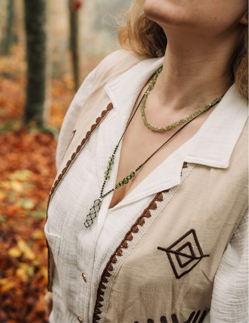 Herbstliches Brand Fotoshooting für Alea Avena Schmuck – Bild 5 | Branding Fotografie Schweiz von Pajurama