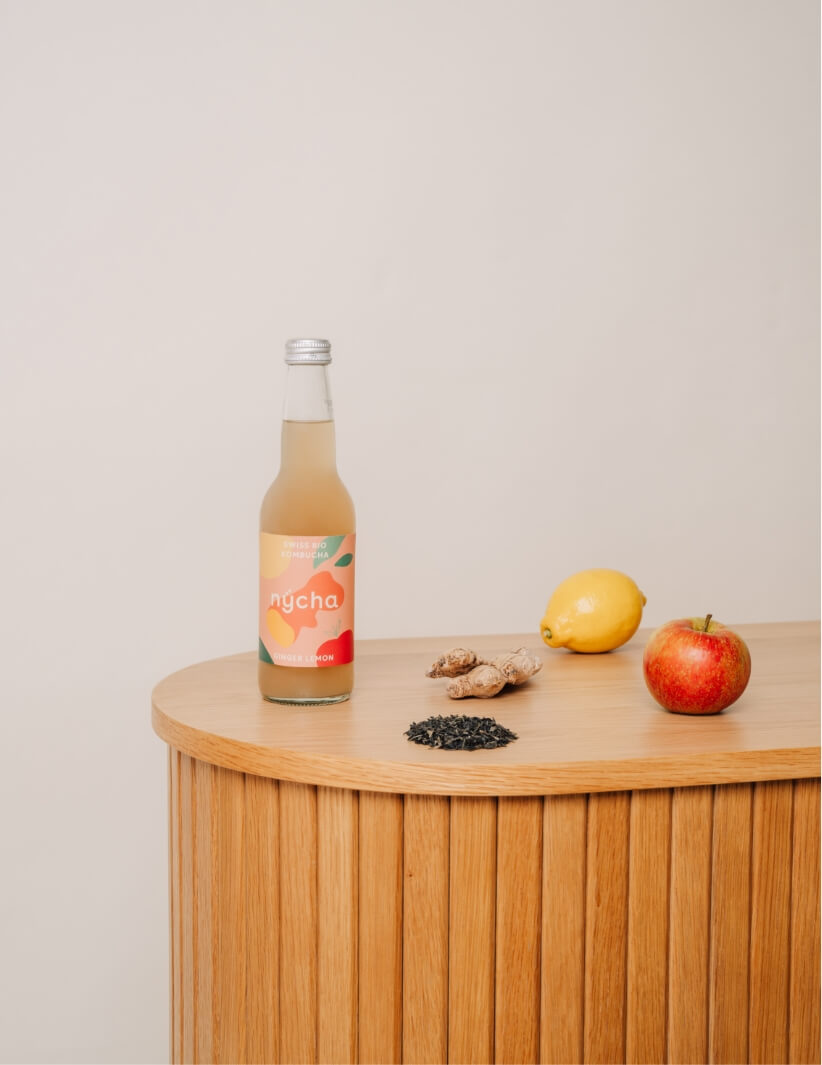 E-Commerce und Lifestyle Produktfotografie für nycha Kombucha – Bild 14 | Produktshooting von Pajurama