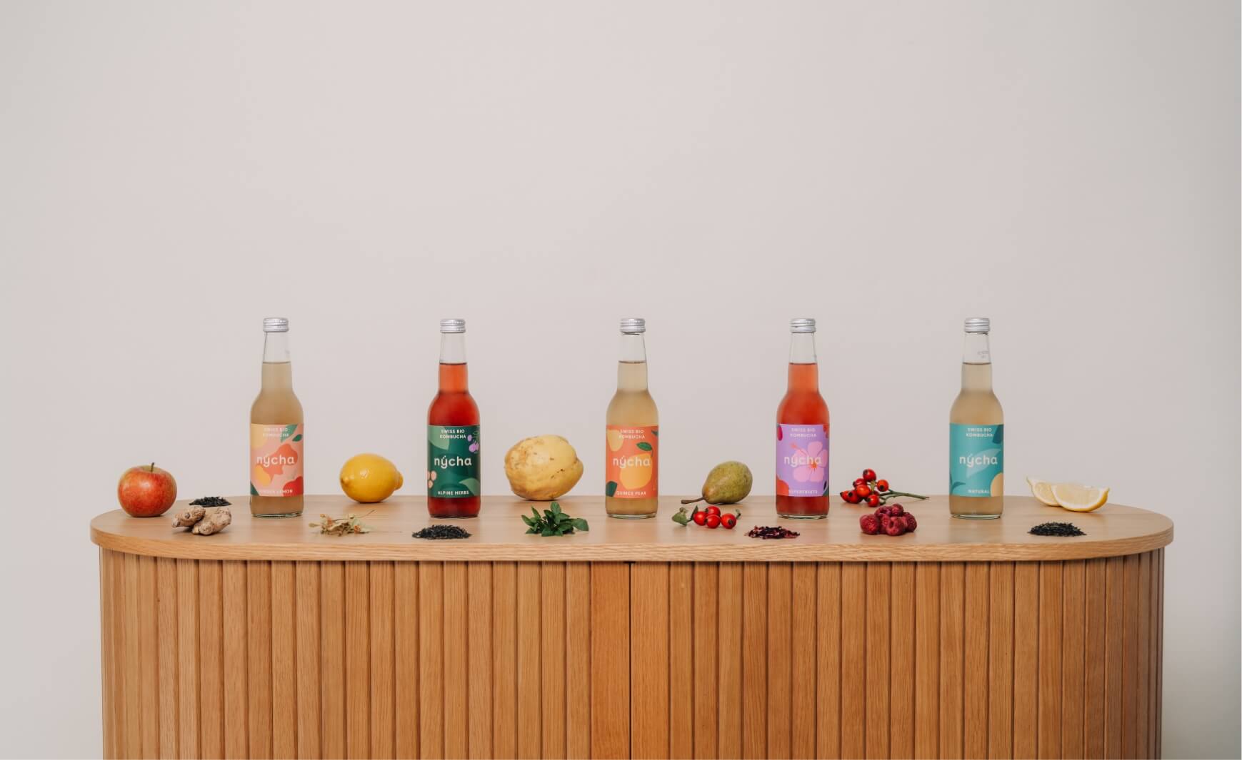 E-Commerce und Lifestyle Produktfotografie für nycha Kombucha – Bild 18 | Produktshooting von Pajurama