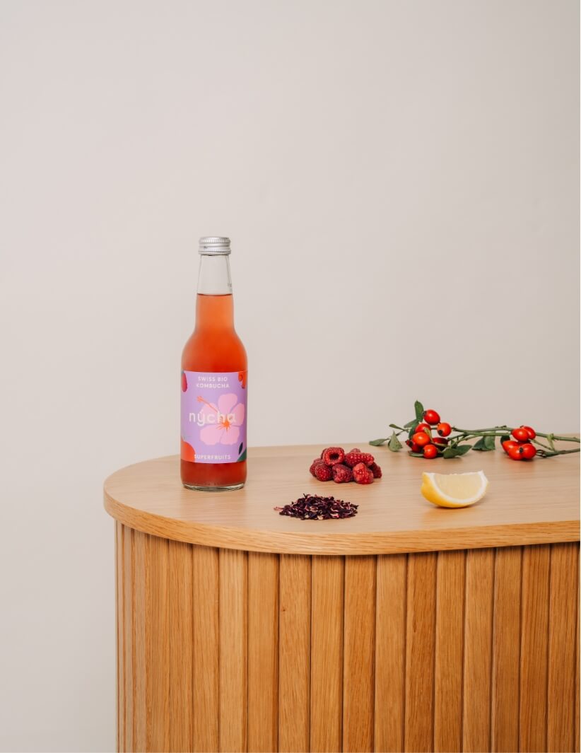 E-Commerce und Lifestyle Produktfotografie für nycha Kombucha – Bild 5 | Produktshooting von Pajurama