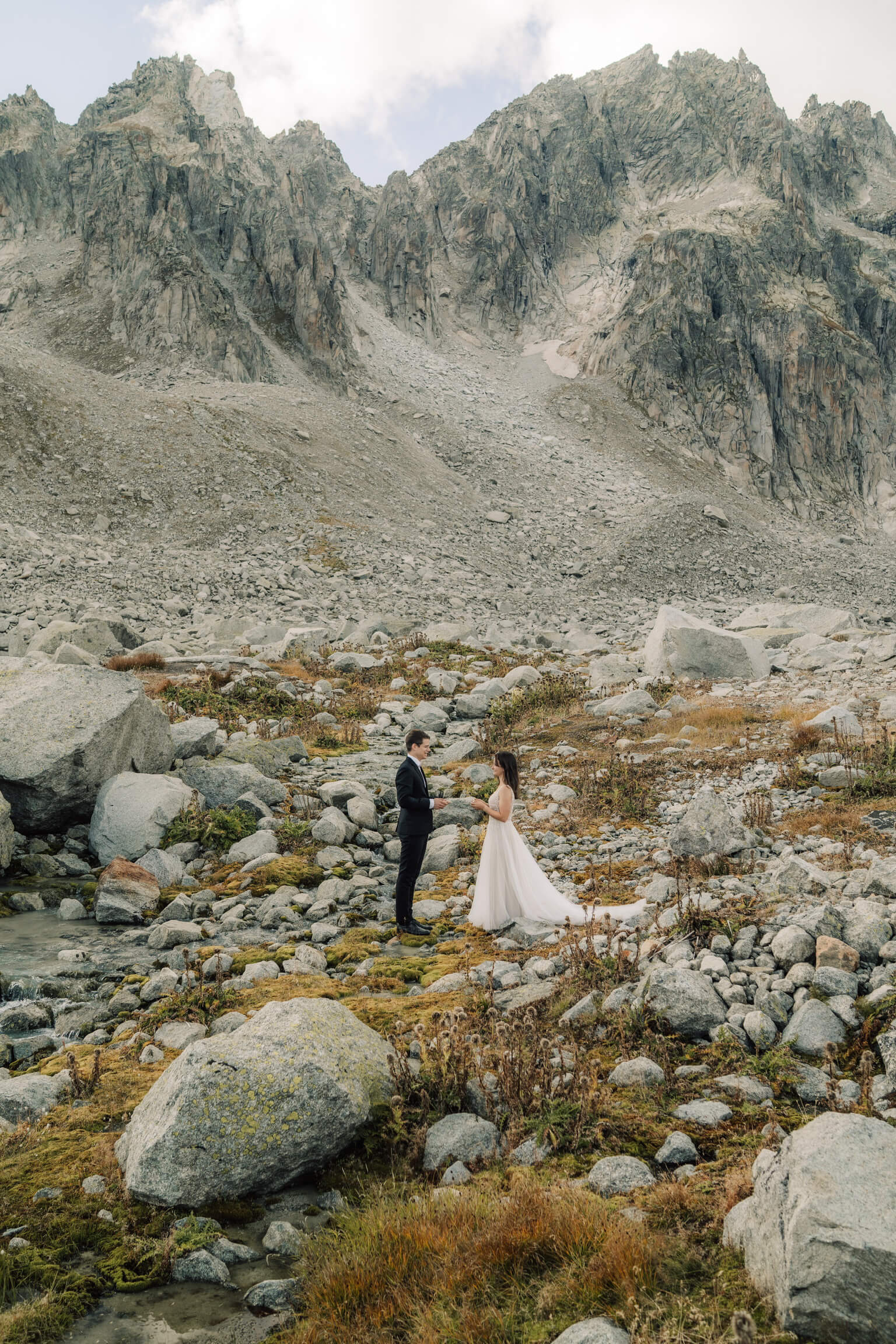 Elopement in den Schweizer Bergen – Hochzeitsfotografie von Pajurama, Bild 24